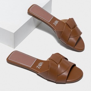 2024 New Ladies Flat <strong>Slippers</strong> <strong>Summer</strong> Fashion Leather Sandals <strong>Slippers</strong> Indoor Outdoor <strong>Women</strong> Slides <strong>Slippers</strong> - Product Image 6