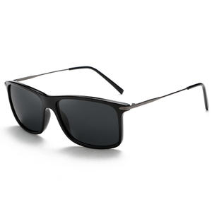 Gafas de Sol Polarizadas para Hombre Greyjack, Montura Negra TR90, Lentes TAC, Protección UV400, para Conducir, Aire Libre y Moda - Product Image 3
