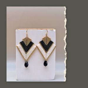 Nouvelles boucles d'oreilles pendantes bohèmes faites à la main, design unique - Bijoux tendance pour un style à assortir - Product Image 2