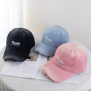 Topi Baseball Premium 3D Bordir Logo Tanpa Struktur 6 Panel Kasual Outdoor Pinggiran Melengkung Dapat Disesuaikan Logo Kustom untuk Pria - Product Image 3