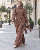 Ensemble robe haut de gamme couleur unie AW0321 – Vêtements musulmans islamiques tendance, hijabs, style décontracté pour le quotidien