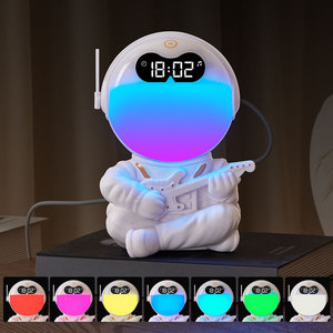 Luz Despertador Astronauta, Luz Nocturna RGB para Mesita de Noche, Reloj Despertador con Simulación de Amanecer/Atardecer, Reloj Analógico Digital con Luz Nocturna - Product Image 5