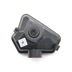 Autodragons Luz LED de cortesía para debajo del espejo lateral, 100% compatible con Canbus original, W212 W204, Luz de cortesía para espejo con logotipo OEM, color blanco - Product Image 3
