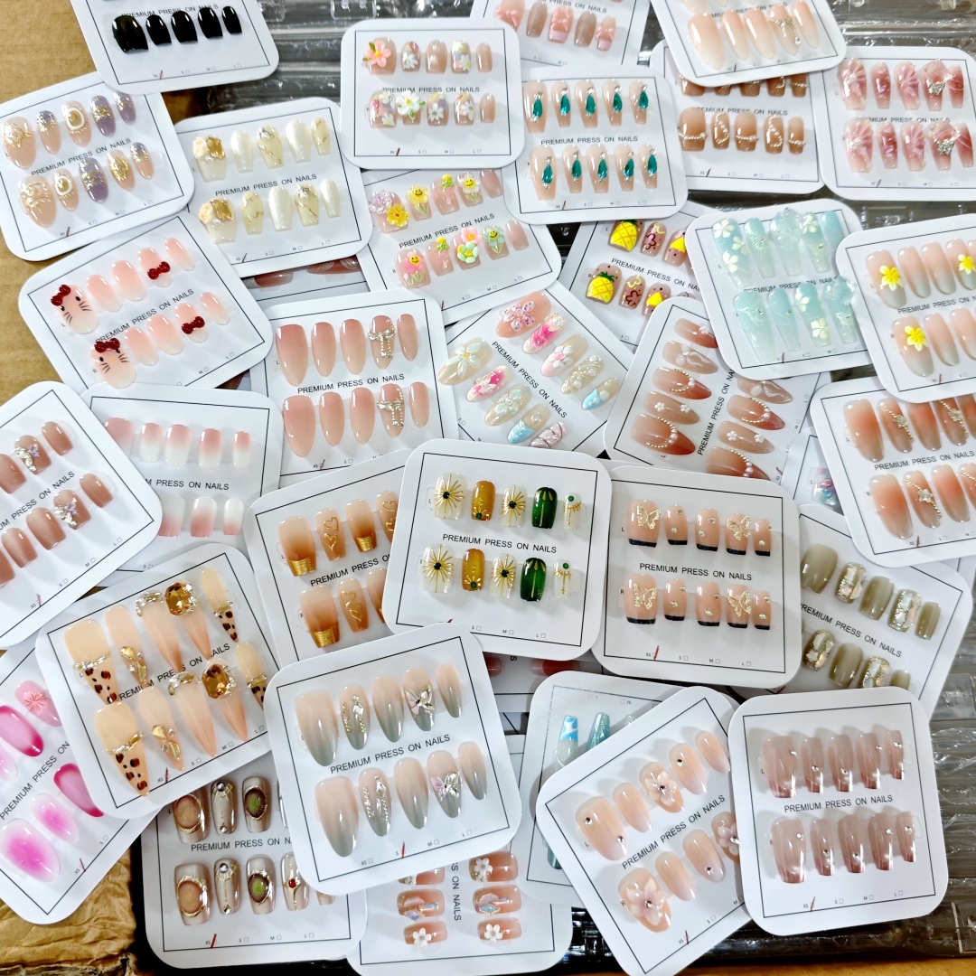 Uñas aleatorias XS en bolsa, sin kit de herramientas