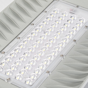 <span class=keywords><strong>Lampadaire</strong></span> <span class=keywords><strong>solaire</strong></span> extérieur 200W haute luminosité, corps en aluminium <span class=keywords><strong>avec</strong></span> détecteur <span class=keywords><strong>de</strong></span> <span class=keywords><strong>mouvement</strong></span> - Product Image 4