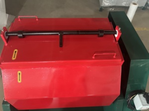 Machine de polissage et de meulage de tambour à eau de 50 L pour la finition de surface des pièces métalliques, ébavurage de l'acier inoxydable et de l'aluminium - Product Image 3