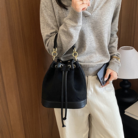 Sac seau vintage en faux daim pour femme, mignon, avec cordon de serrage, petit sac à main quotidien tendance, sac à bandoulière décontracté portable pour femme
