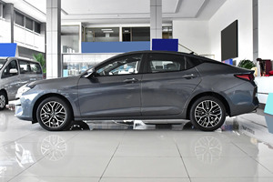 2025 <span class=keywords><strong>JAC</strong></span> A5 PLUS 2025 <span class=keywords><strong>Jac</strong></span> <span class=keywords><strong>J7</strong></span> A5 Plus Blanc 10t Nouvelle Berline Chinoise Automatique Essence Économique Fabricant Chinois - Product Image 3