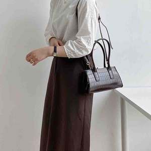 Nueva moda Popular Simple Color sólido compras diarias viaje clásico señoras cocodrilo Pu bolsos de cuero bolso de mano - Product Image 5