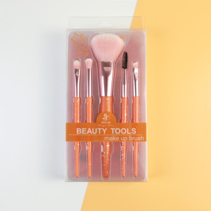 Bán Buôn 5-Mảnh PVC Đóng Hộp Trang Điểm Bàn Chải Thiết Lập Kem Che Khuyết Điểm Bóng Mắt <span class=keywords><strong>Applicator</strong></span> Lỏng Bột Lông Mi Vẻ Đẹp Công Cụ Với Bàn Chải Cạo Râu - Product Image 3