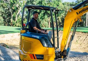 Mejor Precio, Gran Oferta: Mini Excavadora 9027FZTS de 2.7 Toneladas con Giro de Cola Cero, Excavadora de Orugas para Paisajismo Residencial y Excavación de Zanjas - Product Image 5