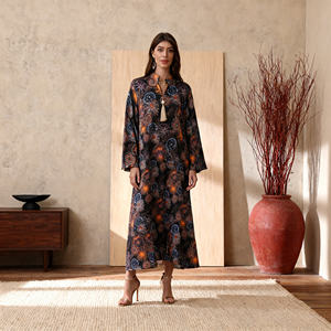 Abaya de luxe en polyester avec strass thermocollants pour femmes musulmanes, robe élégante et modeste, fournisseur en gros de Dubaï et du Moyen-Orient - Product Image 1