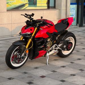 <span class=keywords><strong>Ducati</strong></span> <span class=keywords><strong>Street</strong></span> <span class=keywords><strong>Fighter</strong></span> V4S, Motor en V refrigerado por agua de cuatro tiempos con combustible de gasolina para tubo de escape específico de pista - Product Image 4