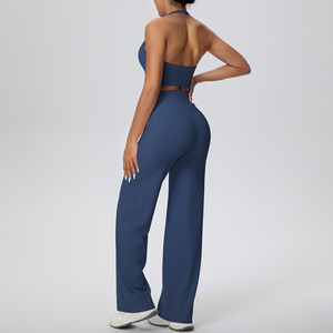 Ensemble de yoga respirant uni pour femmes, soutien-gorge de sport sans couture à col halter, pantalon droit taille haute, vente en gros OEM ODM directement de l'usine - Product Image 5