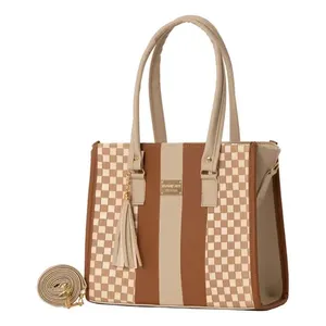 Sac cabas pour femme Fana Camila, beige, cuir véritable, décorations en lettres, M3884, usage quotidien - Product Image 4