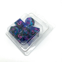 Boîte en plastique transparente personnalisée LM LM-B02 pour l'emballage de jeu de dés DND, capacité de 7 pièces, stock suffisant
