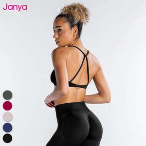 Women Gym Wear Sports Fitness Yoga Sets Sexy Seamless Twist Back Removable <b>Pads</b> Bra + Seamless Scrunch Butt Leggings Set - Product Image 3