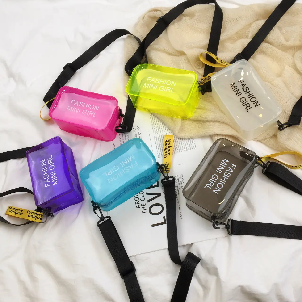 2024 sacs à main transparents en PVC à la mode personnalisés sac à main en gelée transparent lettre imprimée mini sac à bandoulière pour femmes