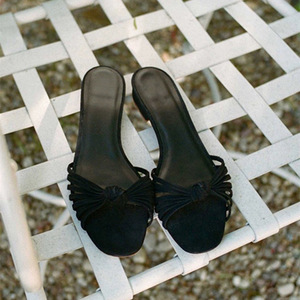 Sandalias Planas de Lujo para Mujer 2025, Diseño Deportivo con Tiras Cruzadas y Correa en el Tobillo, con Plantilla de Goma - Product Image 5