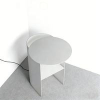 Table de chevet en métal d'inspiration luxueuse, en acier inoxydable, moderne et minimaliste, table d'appoint pour canapé, salon, chambre à coucher, étagère d'angle de rangement