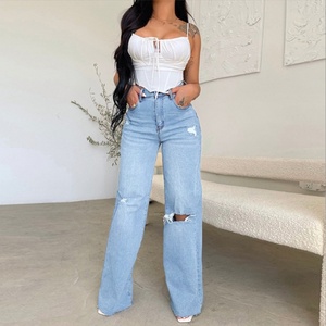 Jean déchiré taille haute ample à jambe droite pour femme, pantalon décontracté d'été à jambe large avec boutons décoratifs, grandes tailles - Product Image 4