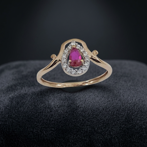 Anillo Sofisticado para Mujer, Oro de 18K, Diseño Refinado, Creado para una Belleza Atemporal, Estilo Diario y Momentos Especiales - Product Image 1