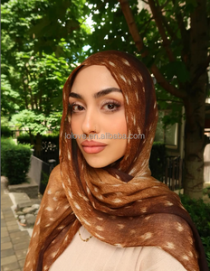 Hijab Shawl Vela <span class=keywords><strong>Lo</strong></span>.Love Modal Ringan Bermotif Bunga Cetak Digital, Selendang Etnik Tenun Lembut, Bernapas, untuk Pemakaian Sehari-hari - Product Image 4