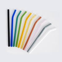 Verre coloré de paille à boire réutilisable faite sur commande de haute teneur en borosilicate pour des accessoires de barre populaires et fonctionnels