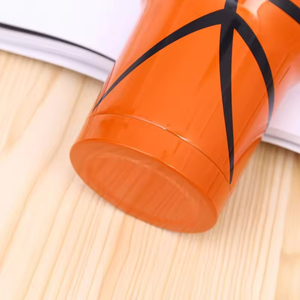 BORGE personnalisé nouveau Style 20oz voyage Football café bière <span class=keywords><strong>tasse</strong></span> boisson bouteille café gobelet en acier inoxydable <span class=keywords><strong>tasse</strong></span> avec couvercle - Product Image 6