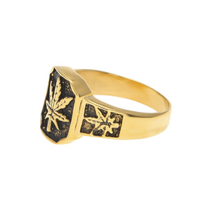 Los hombres anillo de acero inoxidable Hip hop Punk estilo oro Color negro aceite de hoja de arce de hierba de la joyería de los anillos de tamaño 8/<span class=keywords><strong>9</strong></span>/10/11/12 - Product Image 2