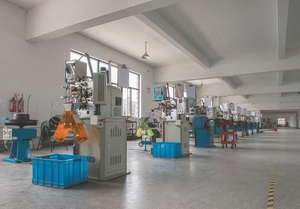 Klip penahan pegas galvanis bentuk R kustom - Product Image 5