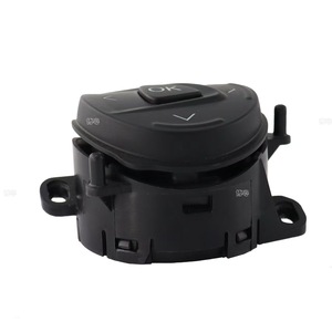 Bouton de commande radio du volant Ford AM5T-14K147-AA en plastique pour Focus 2012-2016 - Product Image 3