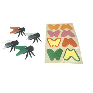 Venta al por mayor 14 juguetes clásicos surtidos caca caja novedad tarjeta juegos de mesa para Halloween ciencia bromas plástico novedad regalos - Product Image 3