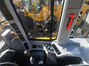 L956H kontrol Pilot hidrolik Sdlg roda pemuat 956 New162kw roda pemuat 5 Ton dengan 3.2m3 ember - Product Image 5