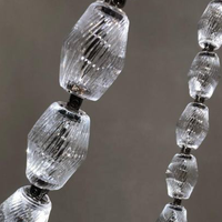 Lustre en verre de style collier de luxe, lampe sur mesure pour plafond haut, luminaire suspendu pour hall de villa