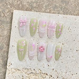 Design 1801-1900 Collection Haute Qualité Bowknot Press on Nails Short Amande Press on Set Handmade Fake Nail Charms for Summer - Product Image 1