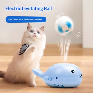 ของเล่นแมวแบบลูกบอลลอยได้ ยี่ห้อ Whale Electric พร้อมพัดลมพกพาแบบ USB ของเล่นแมวแบบโต้ตอบได้พร้อมลูกบอลลอยน้ำ - Product Image 1