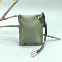 Sacs diffuseurs d'arômes personnalisés en cuir PU pour armoire à chaussures de voiture-Sachets de parfum de longue durée sacs-cadeaux vides