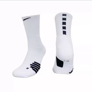 لاعب الرجال النخبة الرياضية عارضة سميكة منشفة وحيد منتصف الساق الجوارب - Product Image 2