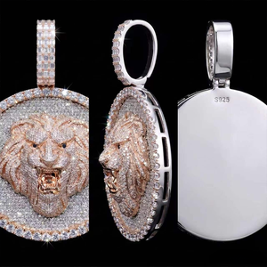 Collana Hip-Hop da Uomo con Pendente a Testa di <span class=keywords><strong>Leone</strong></span> in Moissanite VVS1 Colore <span class=keywords><strong>D</strong></span> da 3 Pollici, in <span class=keywords><strong>Argento</strong></span> S925 Placcato Nano, Stile Iced Out - Product Image 3
