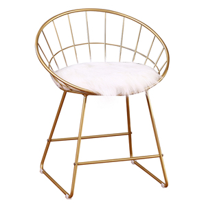 Plantillas antideslizantes de Metal para <span class=keywords><strong>comedor</strong></span>, 4 Soles de Metal para habitación de ocio, con marco galvanizado dorado, patas de <span class=keywords><strong>comedor</strong></span> modernas, silla de alambre de Chaise francesa, muestra gratis - Product Image 2