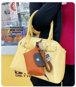 <span class=keywords><strong>2025</strong></span> cao cấp thời trang mặt dây chuyền lưu trữ chính Túi Oxford vải với bánh bao đồng xu Ví và Tai nghe phong cách cao cấp Móc chìa khóa - Product Image 6