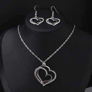 Conjunto de joyería en forma de corazón, collar y aretes de aleación chapados en oro para boda, accesorios de moda románticos para mujer - Product Image 3