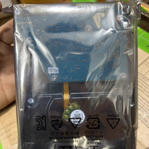 适用于To-shiba MG08ADA400N 4TB内部使用台式机SATA 3.0 4200转/分500-600mb/s企业级监控NAS存储硬盘 - Product Image 1