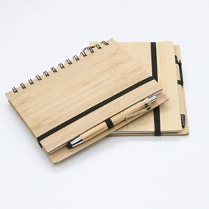 Carnet en bambou moderne avec logo imprimé en sérigraphie - Cadeau promotionnel écologique personnalisé pour étudiants et entreprises - Product Image 3