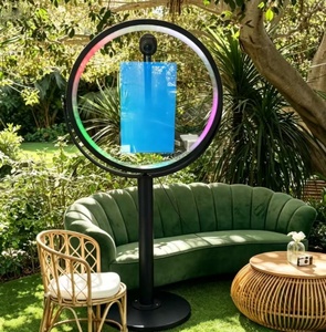 Photomaton miroir magique rond à écran tactile de 21,5 pouces, disponible en noir et blanc, corps en métal, flash et parapluie en option - Product Image 1