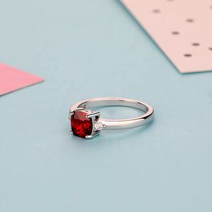 Joyería de moda personalizada Anillos de plata esterlina Diseños de piedra rubí Corte helado Piedras preciosas Anillos de compromiso de boda Plata 925 - Product Image 2