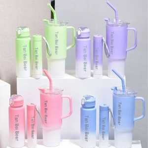 Bouteille d'Eau Sportive en Plastique Grande Capacité 40oz, Gourde 3 en <span class=keywords><strong>1</strong></span> pour Salle de Sport et Fitness, Mug à Café et Gobelet de Voiture en Plastique - Product Image 5