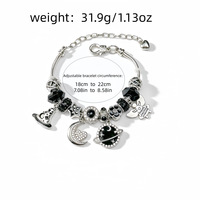 Bracelet Fanhua Jewelry, best-seller TikTok, en acier inoxydable plaqué or, imperméable, avec motif chapeau de sorcier, lune, Saturne et étoile.