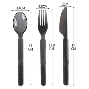 100 pièces/sac ensembles de couverts jetables <span class=keywords><strong>Forchette</strong></span> cuillères en plastique fourchettes et couteaux Nipkin vaisselle en plastique pour Festival Birt - Product Image 5